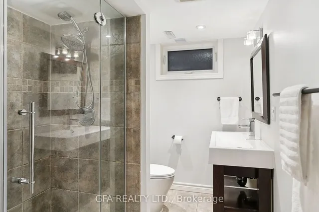 Additional image 14 of 8 Laurendale Ave