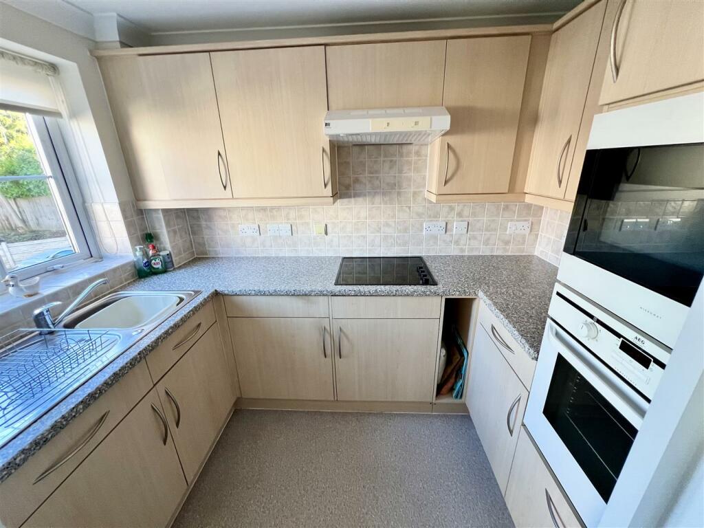 Additional image 3 of Stratford Road, Hall Green, Birmingham