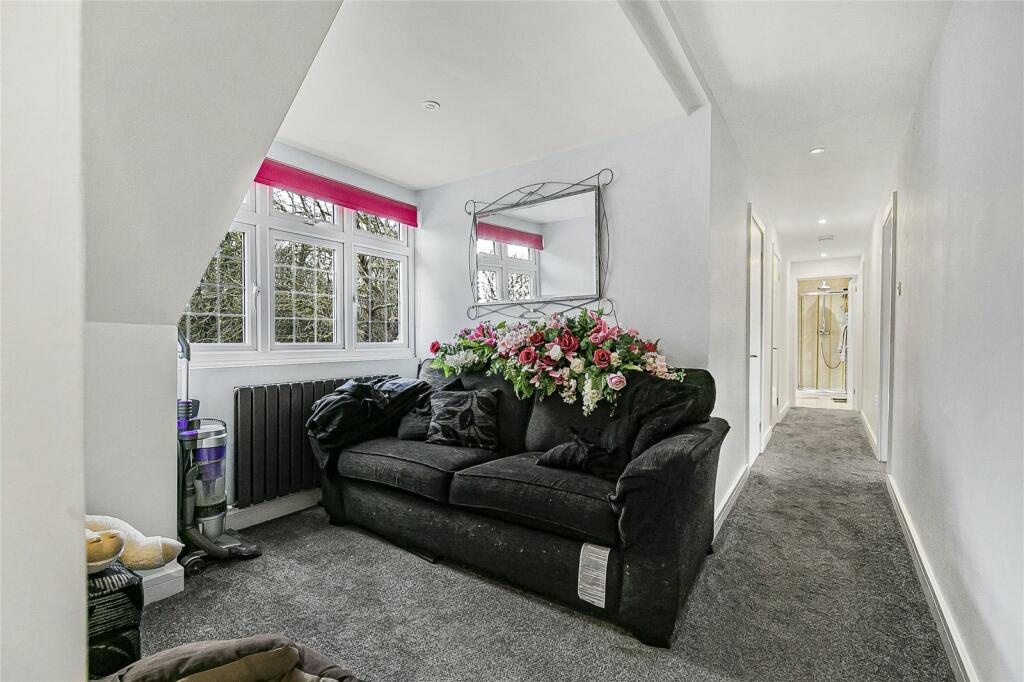 Additional image 17 of Swanland Road, North Mymms, Hertfordshire, AL9