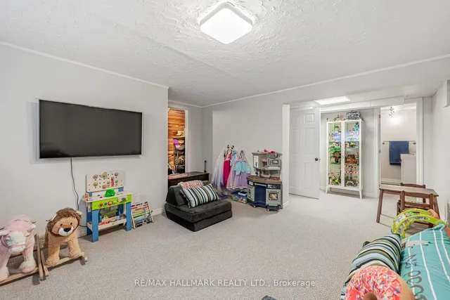 Additional image 34 of 1382 Ian Rd