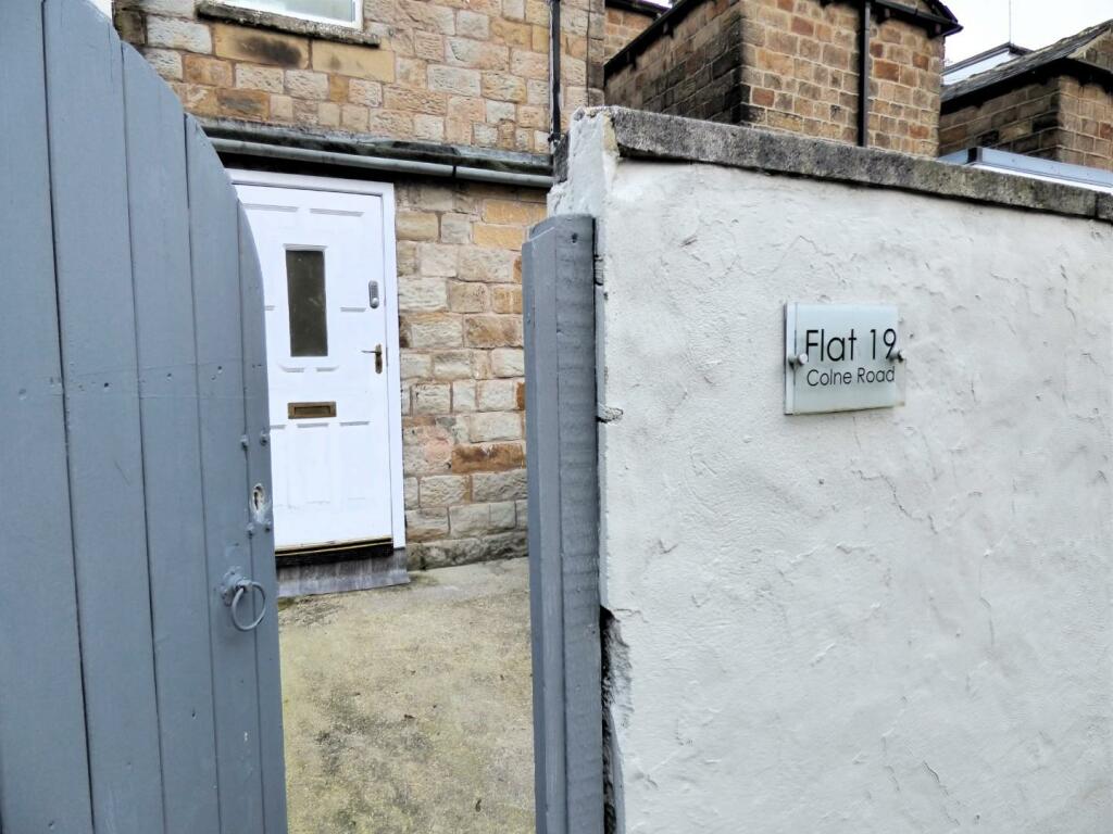 Additional image 11 of Retail Shop & Apartment. Earby