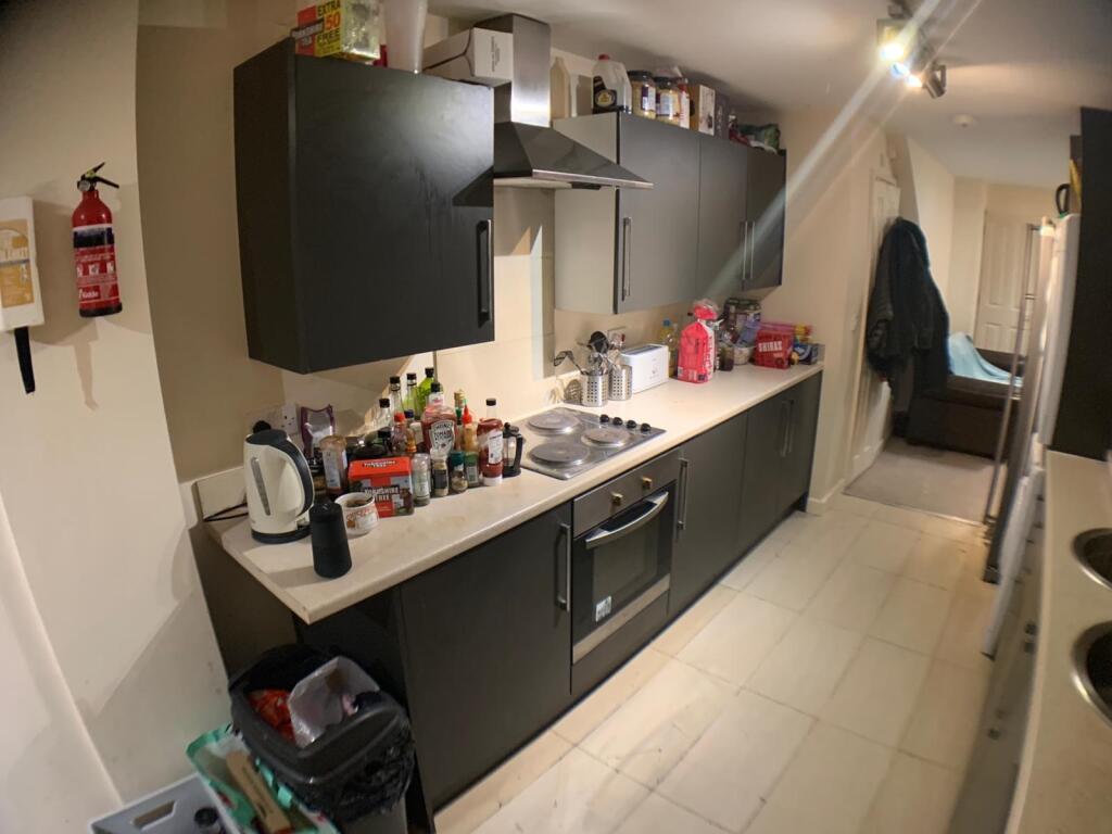 Additional image 18 of Heeley Road