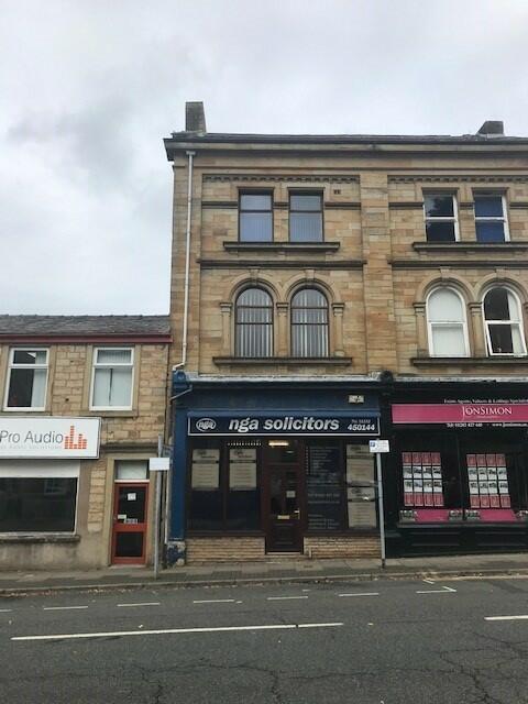 Additional image 4 of 33a Parker Lane, Burnley, BB11 2BU