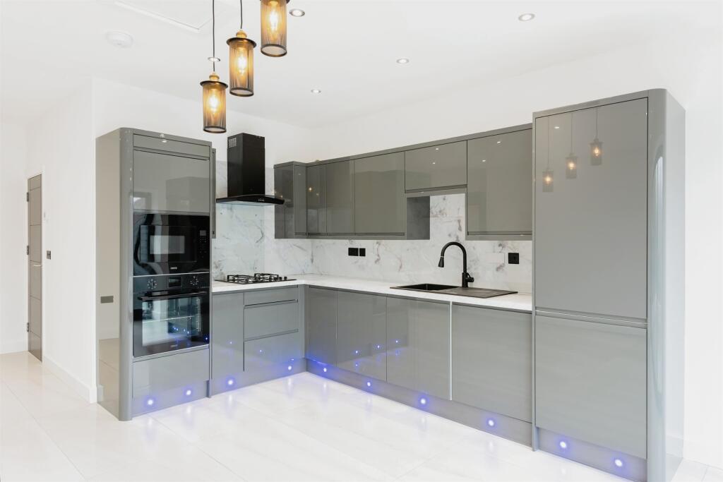 Additional image 13 of Woodacre Road, Birmingham