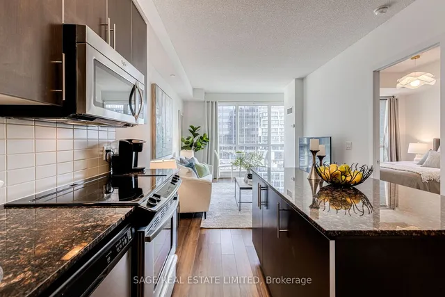 Additional image 10 of 60 Berwick Ave Unit 816