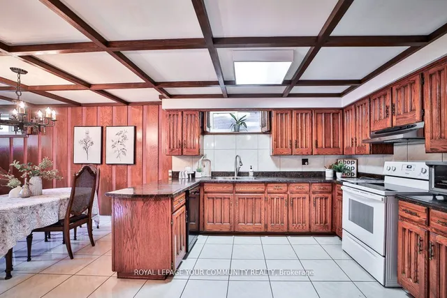 Additional image 27 of 21 Disan Crt