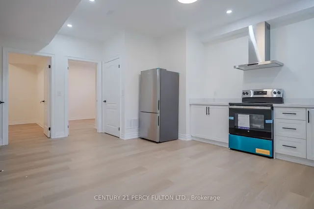 Additional image 36 of 186 Phyllis Ave