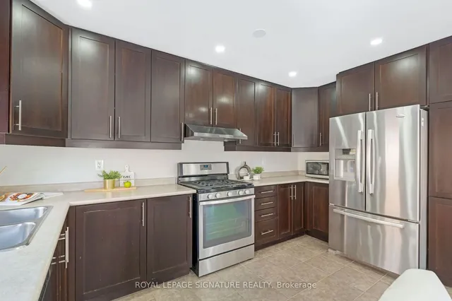 Additional image 10 of 897 Farmstead Dr