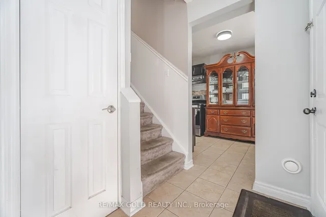 Additional image 16 of 11 Horatio Crt