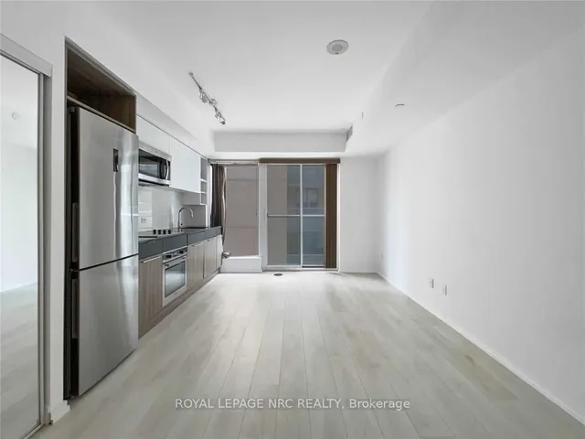 Additional image 4 of 68 Shuter St Unit 711