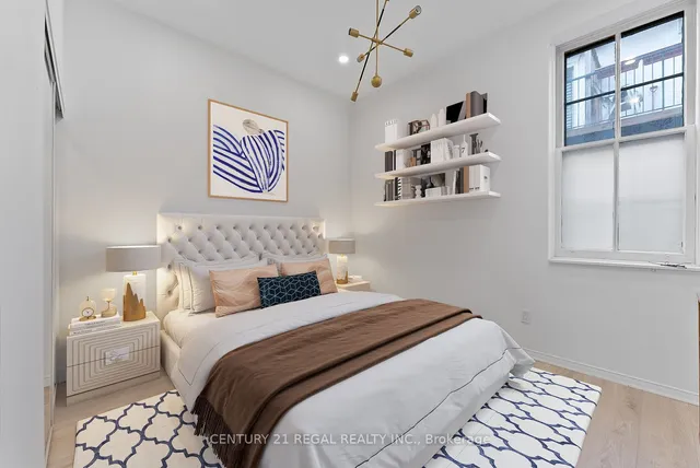 Additional image 19 of 228 St George St Unit 3