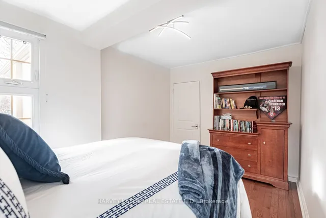 Additional image 29 of 144 Armour Blvd