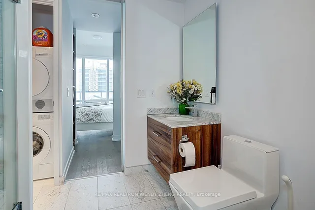 Additional image 23 of 488 University Ave Unit 2012