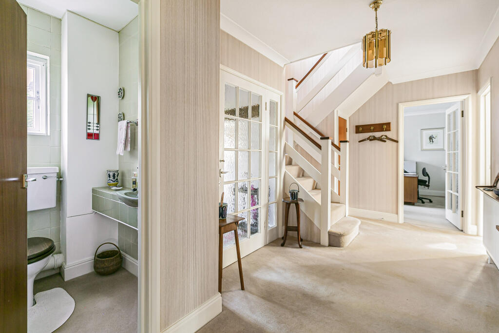 Additional image 9 of Badgers Walk, Tewin, AL6