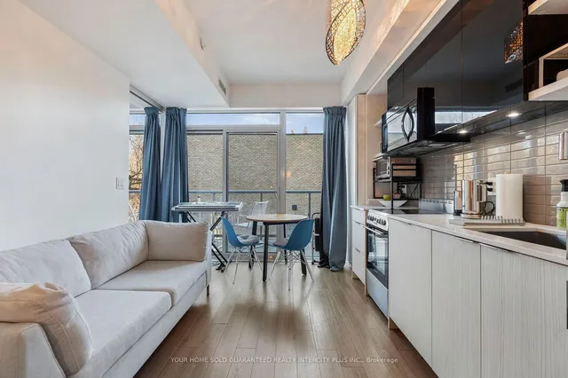 Additional image 14 of 6 Parkwood Ave Unit 303