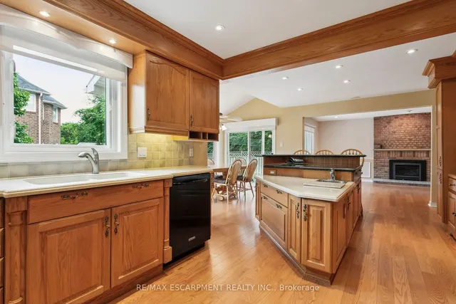 Additional image 11 of 2008 Grenville Dr