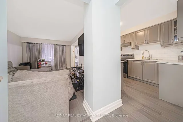 Additional image 9 of 27 Vodden Crt