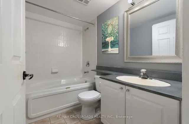 Additional image 22 of 1 Lee Centre Dr Unit 612