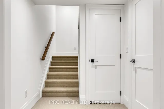 Additional image 24 of 323 Mortimer Ave