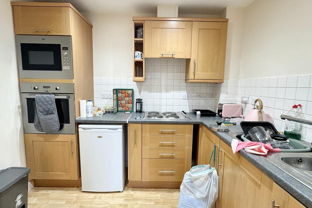 Additional image 6 of Flat 15, Bracknell Court, 4 Lady Bracknell Mews, Birmingham, B31 2FD