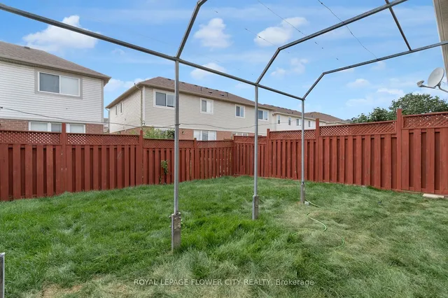 Additional image 32 of 51 Sweetwood Circ