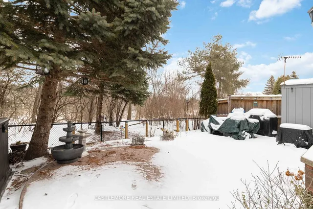 Additional image 25 of 92 pressed brick Dr