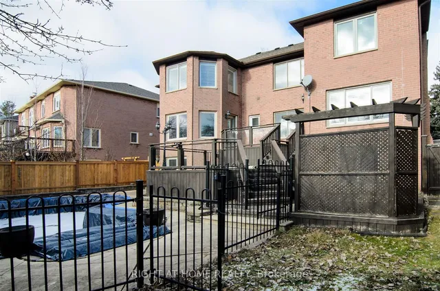 Additional image 23 of 2124 Nipigon Dr