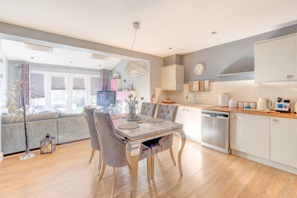 Additional image 4 of Hedgerow Close, Greenlands, Redditch, Worcestershire, B98