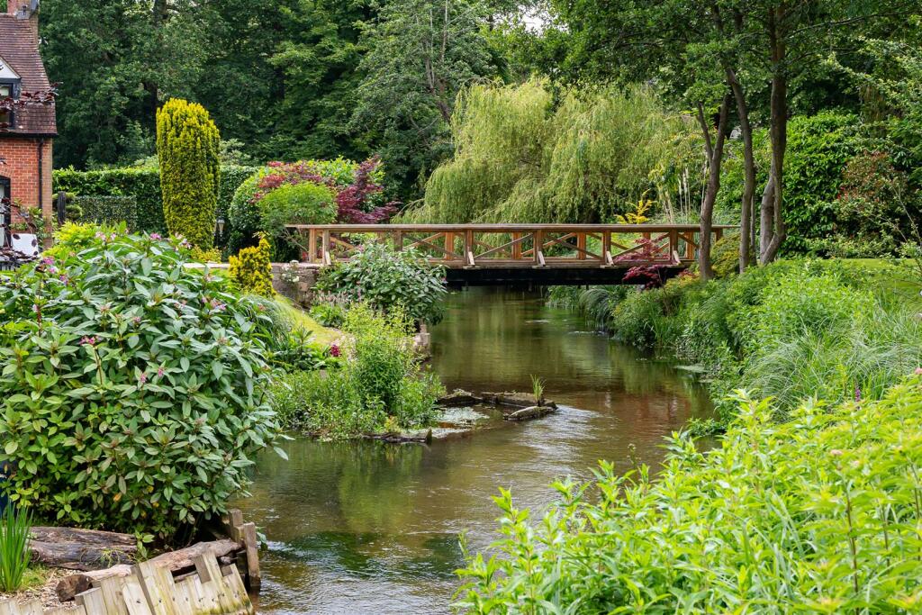 Additional image 21 of Hertford Road, Welwyn