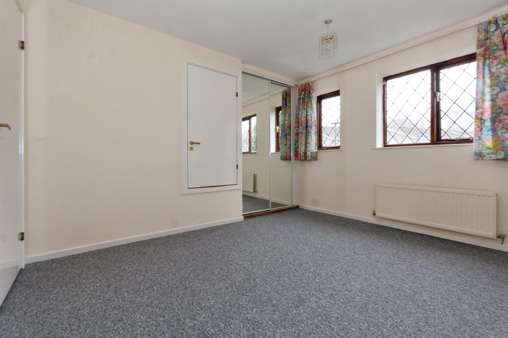 Additional image 10 of Raddlebarn Farm Drive, Birmingham