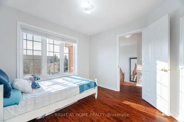 Additional image 26 of 1071 Kennedy Circ