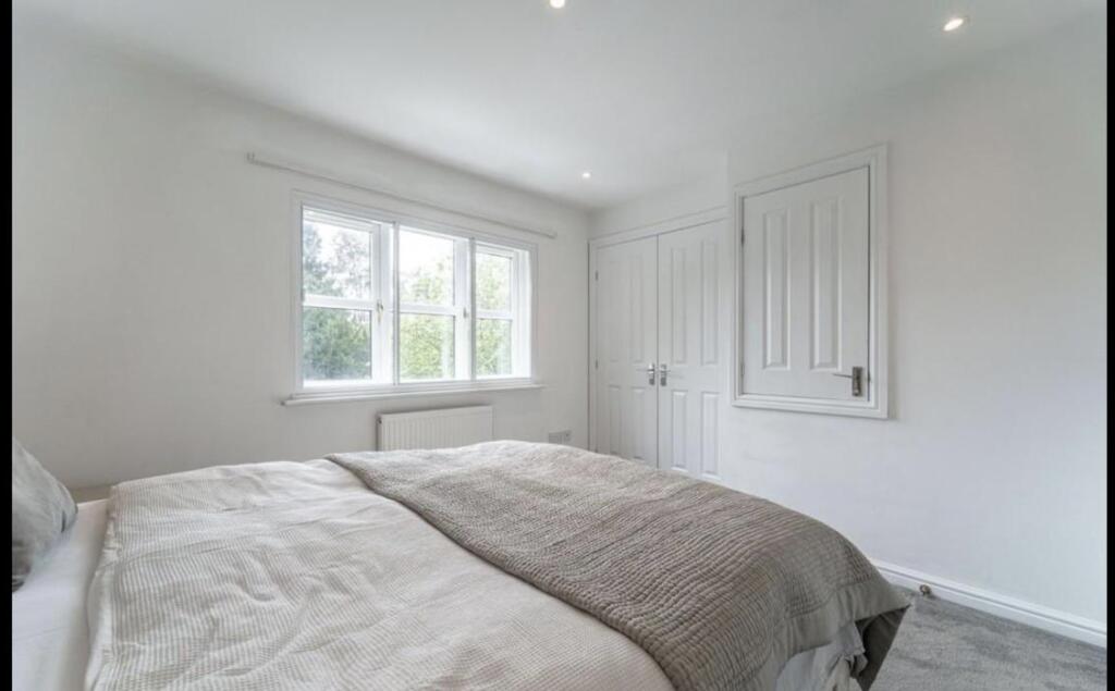 Additional image 10 of Dickens Heath Road, Solihull