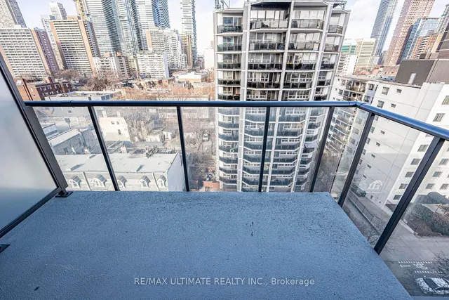 Additional image 27 of 81 Wellesley St Unit 907