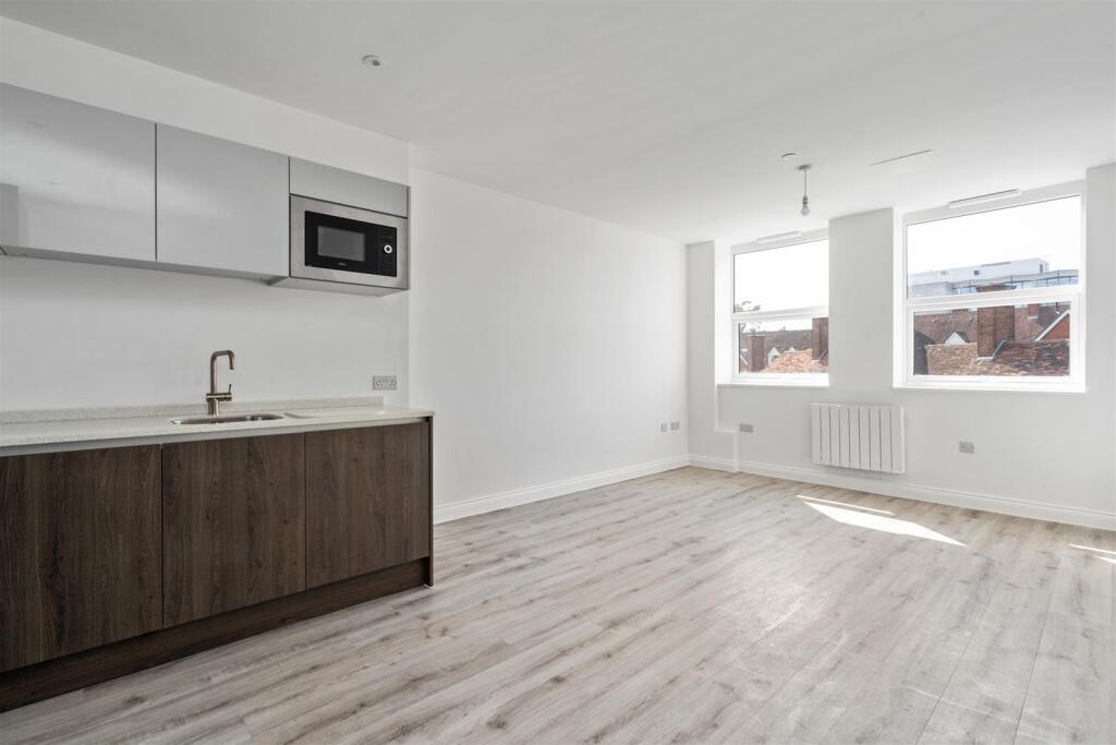 Additional image 9 of Apt 12, Warwick House, 737 Warwick Road, Solihull
