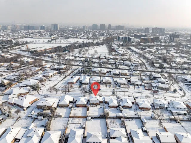 Additional image 37 of 31 Tinton Cres