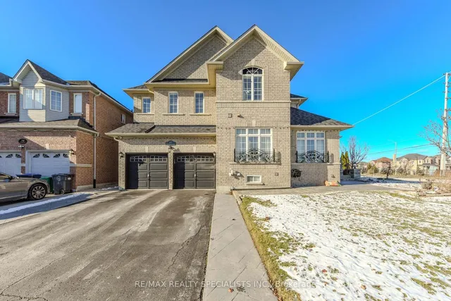 37 Bluffwood Cres