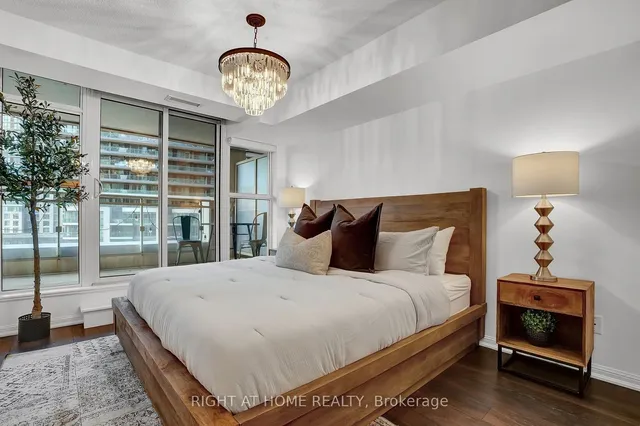 Additional image 28 of 35 Bastion St Unit 809