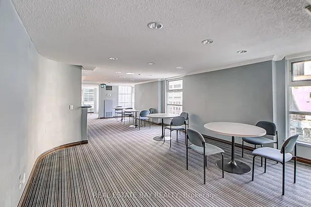 Additional image 30 of 50 Lombard St Unit 1005