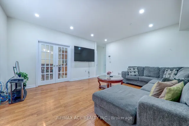 Additional image 8 of 51 Knowles Dr