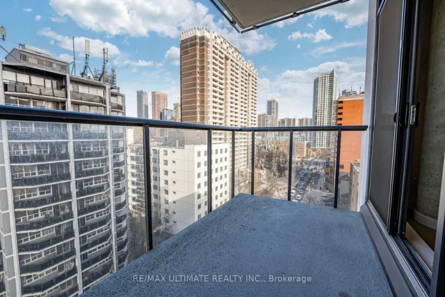 Additional image 28 of 81 Wellesley St Unit 907