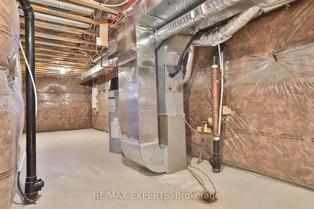 Additional image 31 of 1541 Rose Way