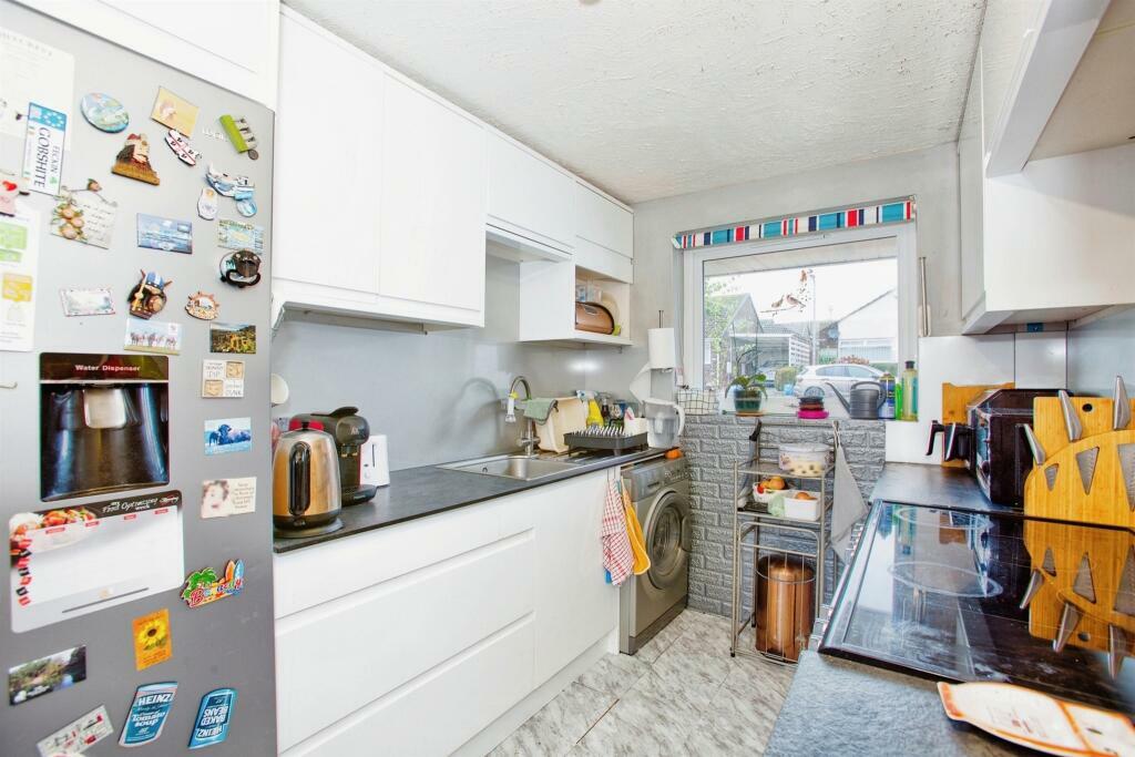 Additional image 7 of Wilton Road, Yeovil, BA21