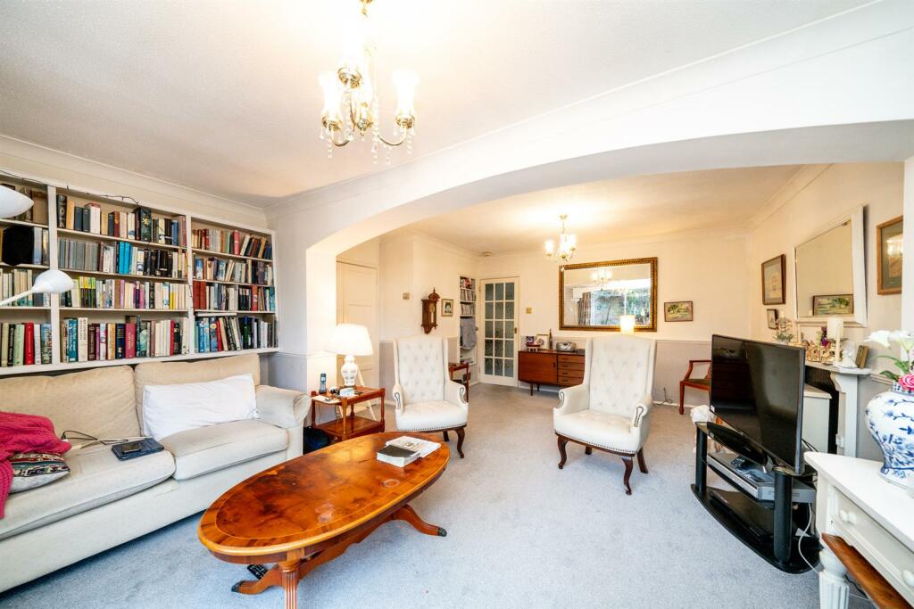 Additional image 3 of Toulmin Drive, St. Albans