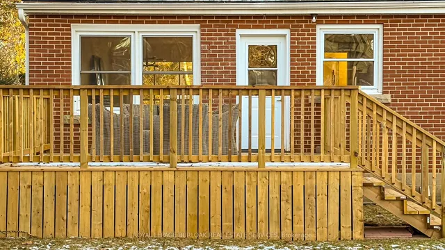 Additional image 32 of 299 Merle Ave