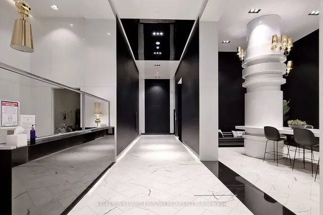 Additional image 4 of 87 Peter St Unit 701