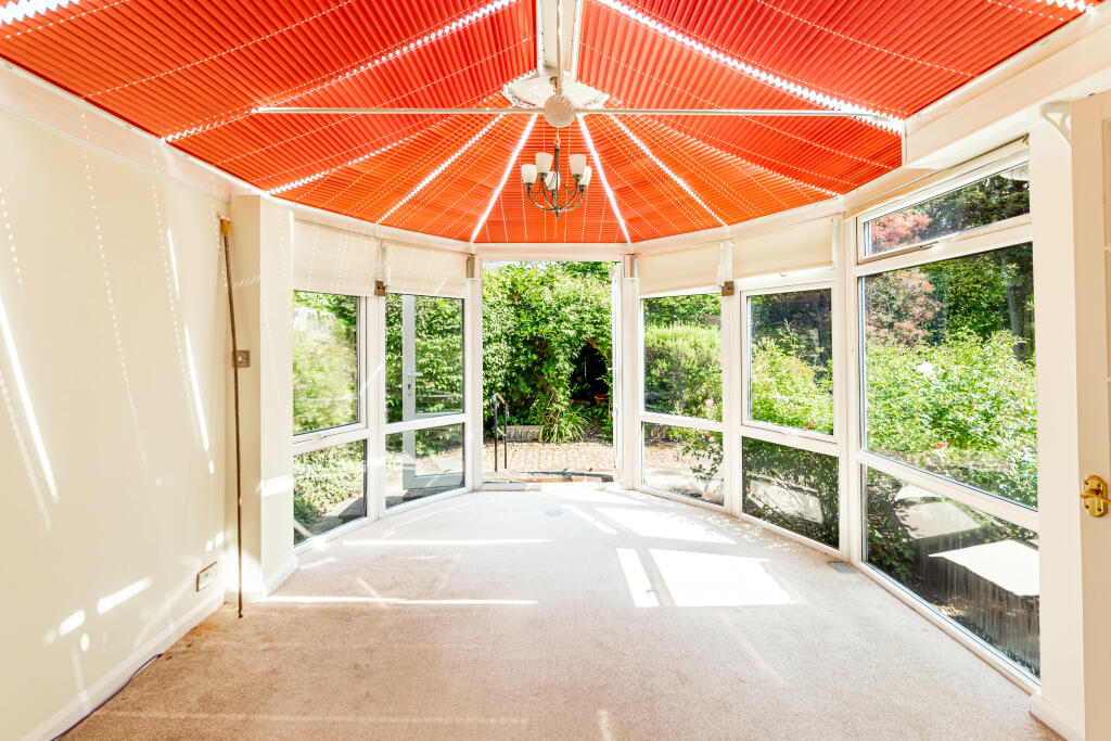 Additional image 4 of Barncroft Way, St. Albans, Hertfordshire, AL1