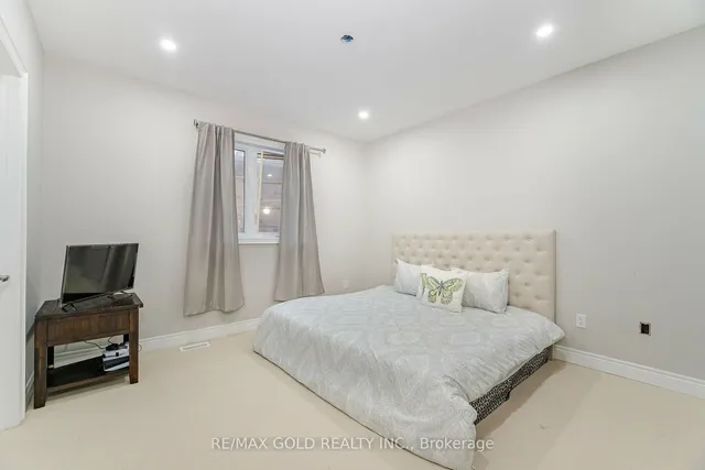 Additional image 22 of 9 Bedouin Cres