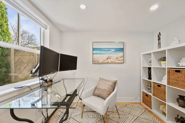 Additional image 17 of 103 Manning Ave