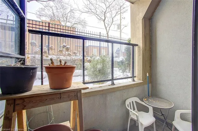 Additional image 26 of 112 Benton St Unit 101