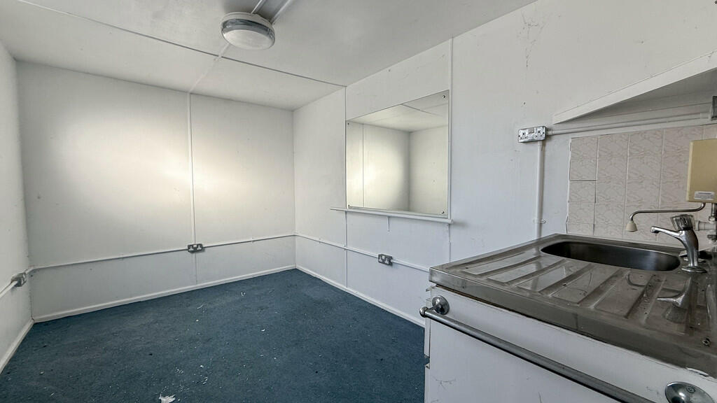 Additional image 12 of Eden Vale Road, Westbury